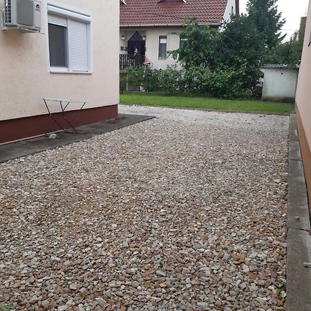 Ferienwohnung Sasfeszek Hajdúszoboszló Exterior foto